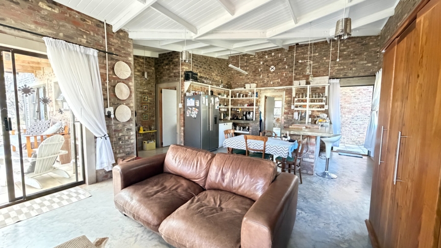 4 Bedroom Property for Sale in Viljoenskroon Rural Free State